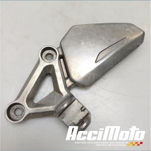 Platine repose-pied avant (gauche) HONDA CBR650F