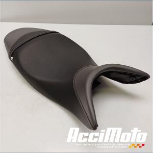 Selle (origine) TRIUMPH STREET TRIPLE 675 R