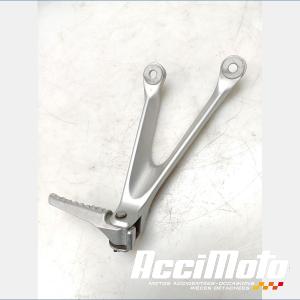 Platine repose-pied arrière (droit) HONDA CBR1000RR