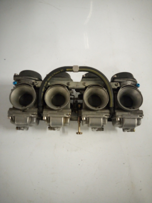 Rampe de carburateurs SUZUKI GSXR 1100