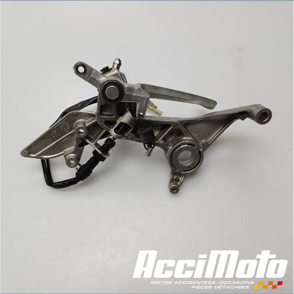 Part Motor bike Platine repose-pied avant (droit) HONDA VFR800 FI (98-01)