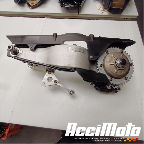 Pièce Moto Bras oscillant HONDA VFR800 FI (98-01)