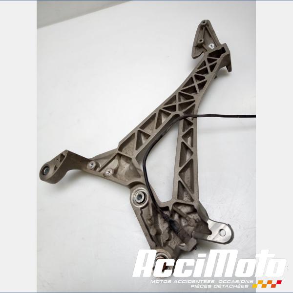 Pièce Moto Platine repose-pieds (droit) APRILIA SHIVER 750