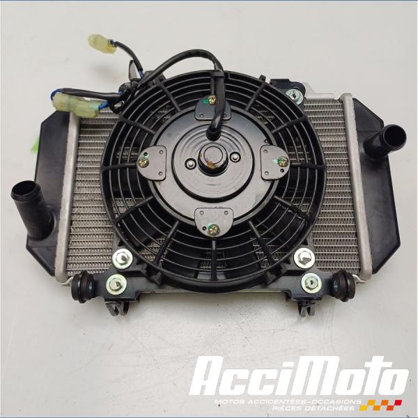 Pièce Moto Radiateur de refroidissement KYMCO CV3 550