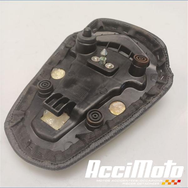 Pièce Moto Selle passager KEEWAY RKF 125