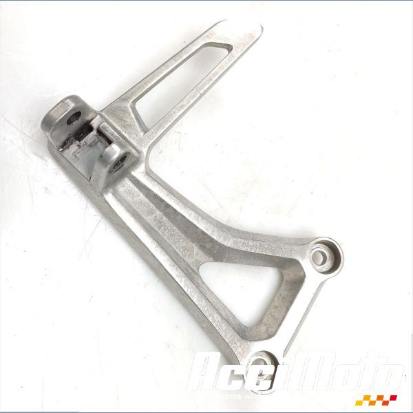 Pièce Moto Platine repose-pied arrière (droit) HONDA CBR650F