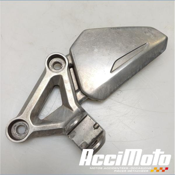 Pièce Moto Platine repose-pied avant (gauche) HONDA CBR650F