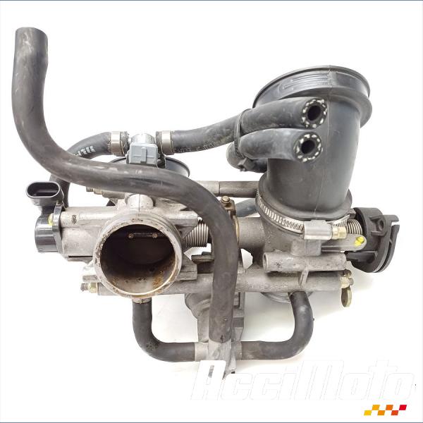 Part Motor bike Rampe d'injection (moteur) DUCATI MONSTER S2R 1000