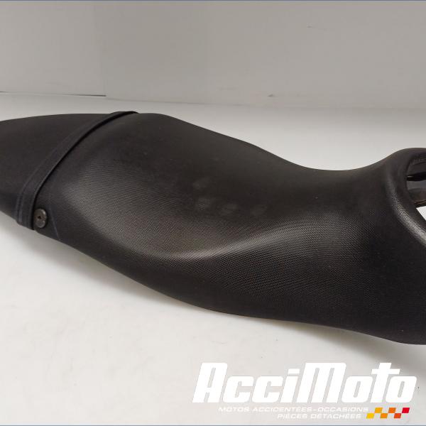 Pièce Moto Selle (origine) TRIUMPH STREET TRIPLE 675