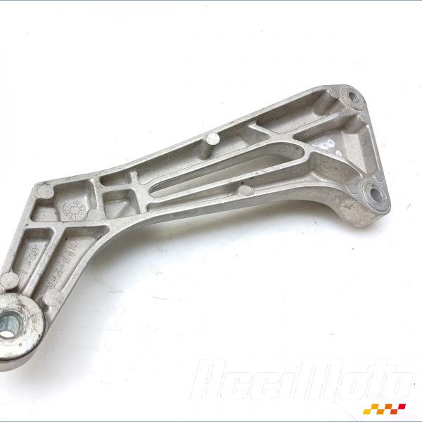 Pièce Moto Platine repose-pied arrière (droit) HONDA VTR1000