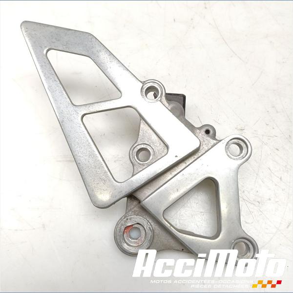 Pièce Moto Platine repose-pied avant (droit) KAWASAKI ZX6R