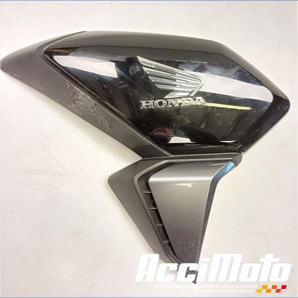 Pièce Moto écope de réservoir (droit) HONDA CBF125