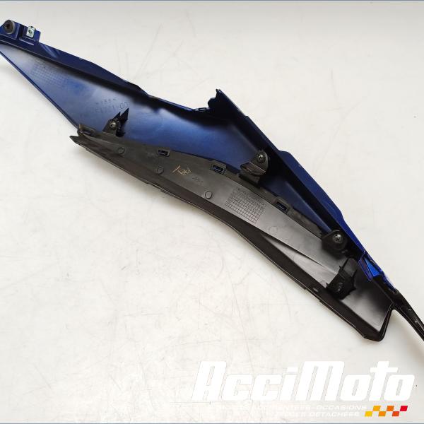 Pièce Moto Coque arrière (droite) YAMAHA R3