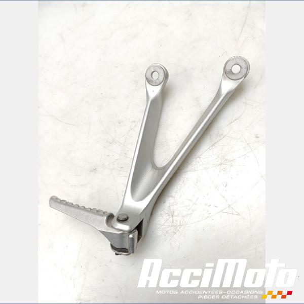 Pièce Moto Platine repose-pied arrière (droit) HONDA CBR1000RR