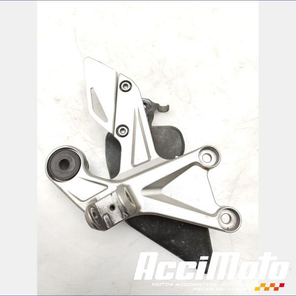 Pièce Moto Platine repose-pied avant (droit) HONDA CBR1000RR