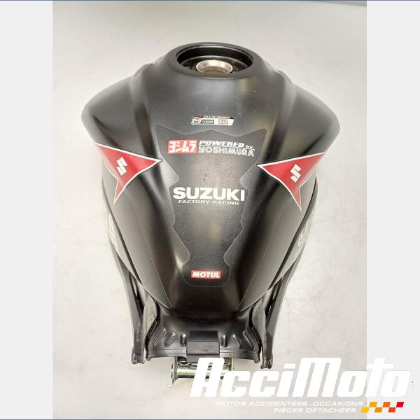 Pièce Moto Réservoir d'essence  SUZUKI GSXS 750