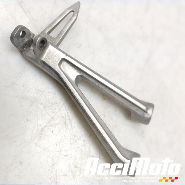 Pièce Moto Platine repose-pied arrière (droit) HONDA CB650R