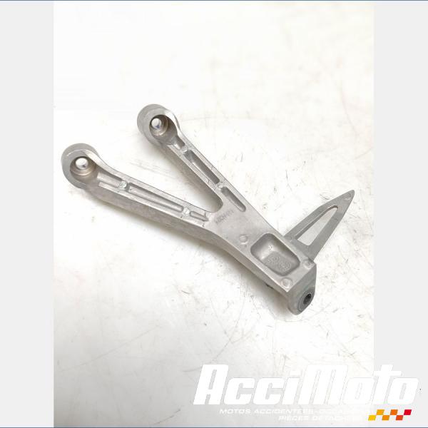 Pièce Moto Platine repose-pied arrière (droit) HONDA CB650R