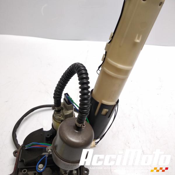 Pièce Moto Pompe à essence APRILIA FUTURA RST1000