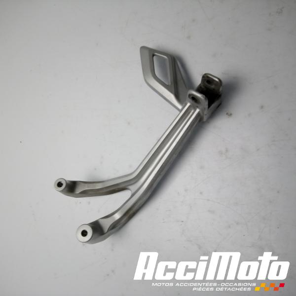 Pièce Moto Platine repose-pied arrière (gauche) YAMAHA YZF-R 125