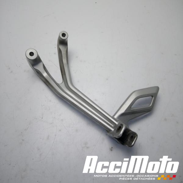 Pièce Moto Platine repose-pied arrière (gauche) YAMAHA YZF-R 125